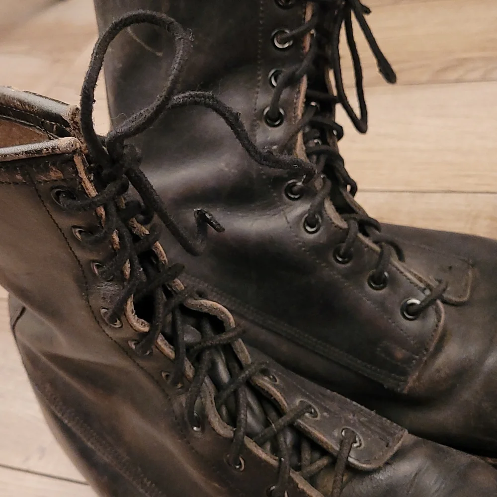 WOLVERINE Dark Grey Black Leather‎ Steel Toe Vintages Work Boots Sz 9.5 XW